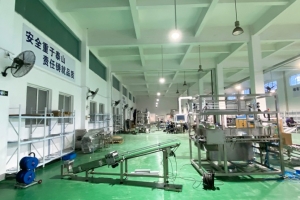 自動裝袋機(jī) 操作便捷